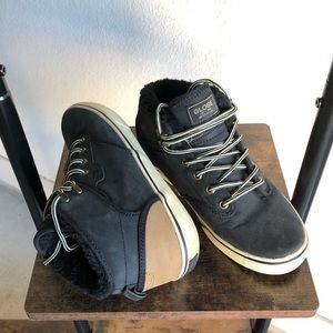 Globe Suede Motley Mid Sneakers